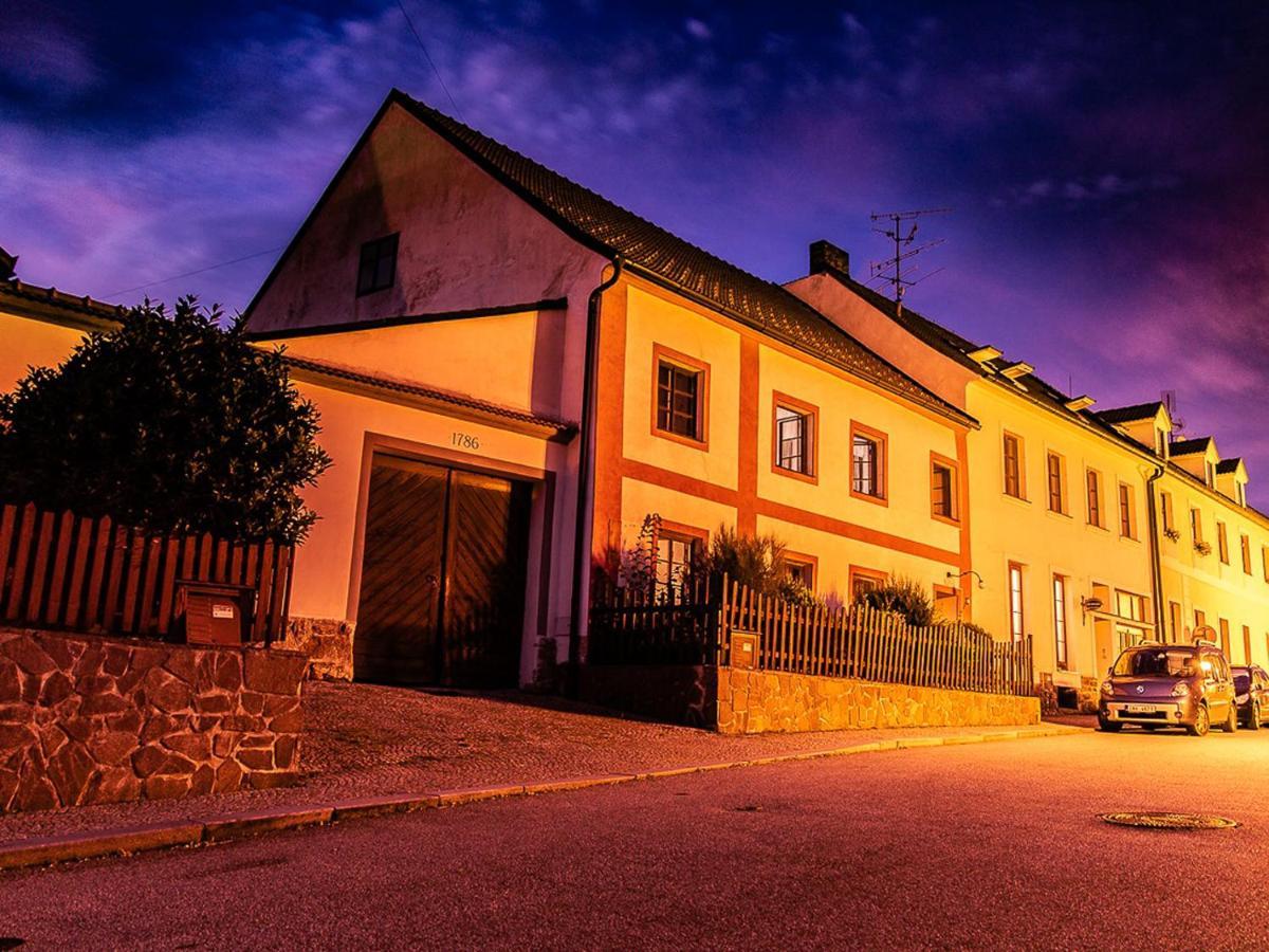 Penzion 1670 Nové Hrady Dış mekan fotoğraf